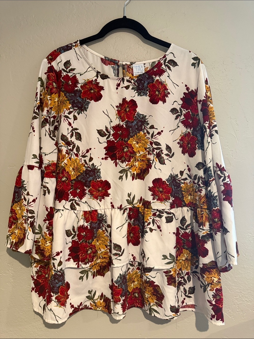 Time and Tru White Floral Tiered Peplum Tunic with Red & Yellow Blooms